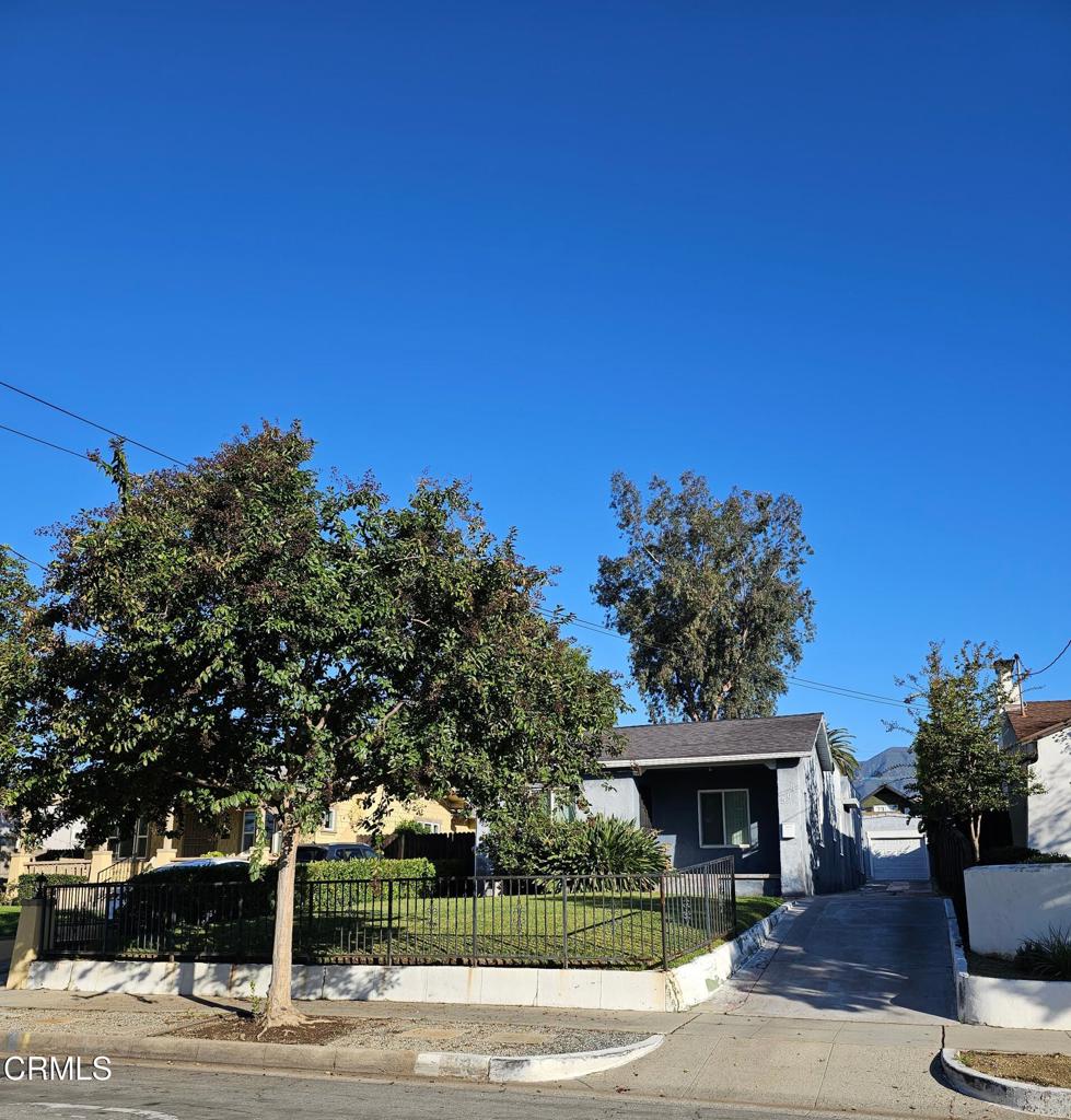 501 MacDonald Street, Unit 1 Pasadena, CA 91103 - Photo 2 of 28 20251119_083507