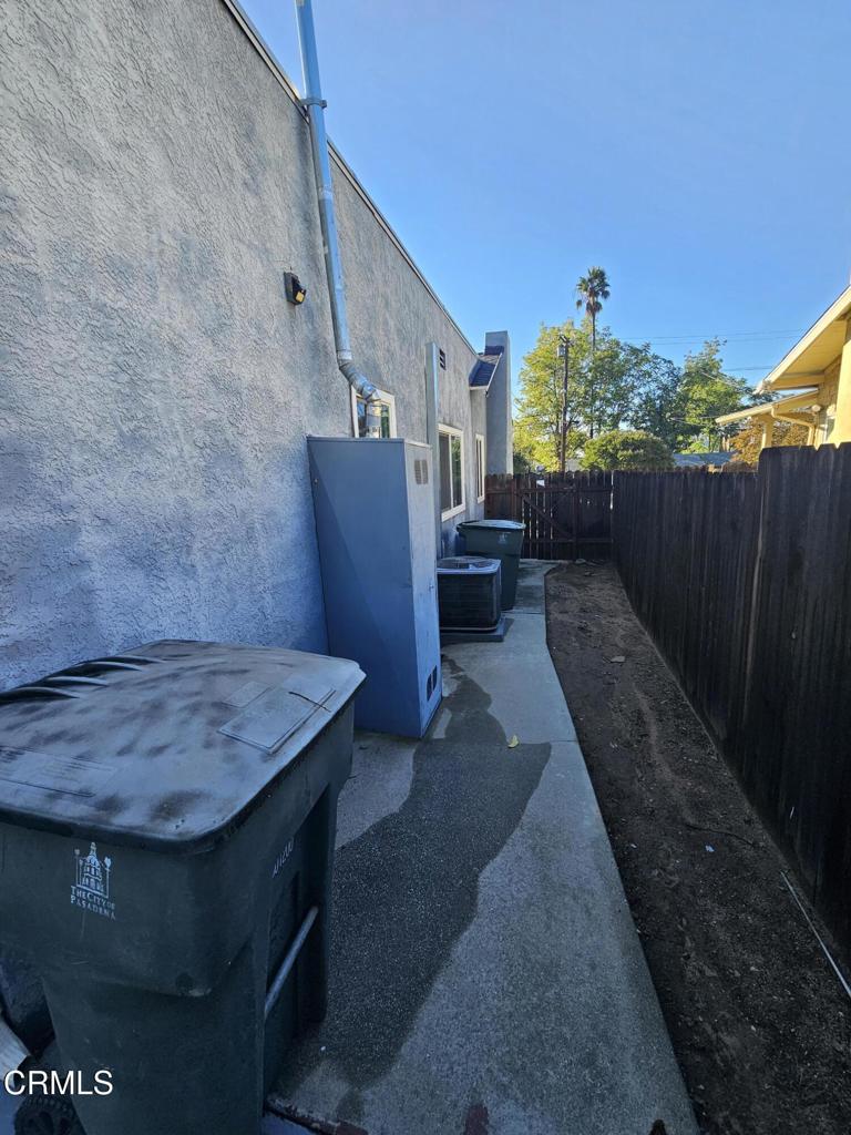501 MacDonald Street, Unit 1 Pasadena, CA 91103 - Photo 24 of 28 20251119_084535