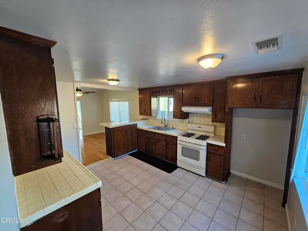 $3,300 | 501 MacDonald Street, Unit 1, Pasadena, CA 91103