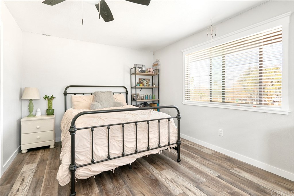 18649 Kross Road Riverside, CA 92508 - Photo 17 of 35