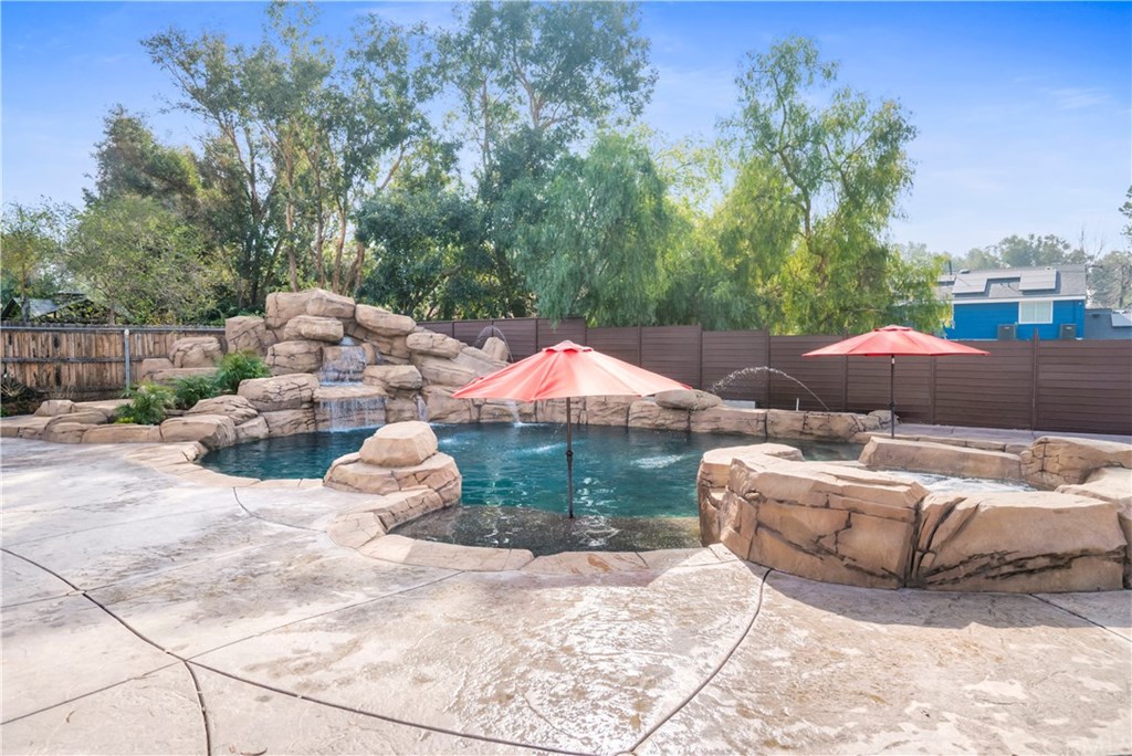 18649 Kross Road Riverside, CA 92508 - Photo 21 of 35