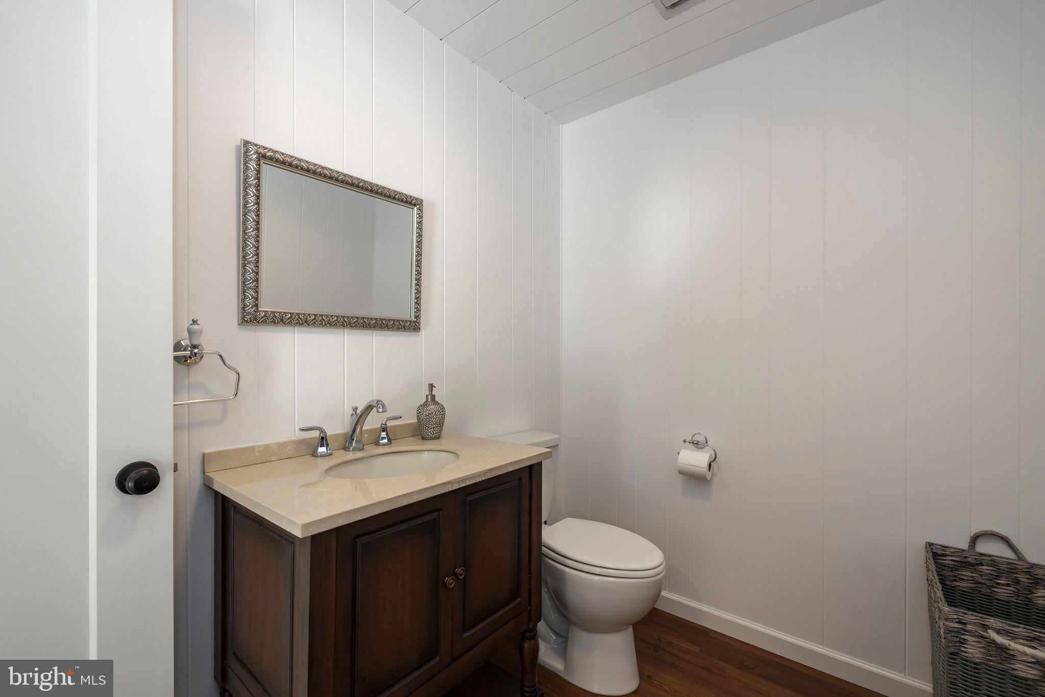 130 West Hillendale Road Kennett Square, PA 19348 - Photo 11 of 53 Powder Room