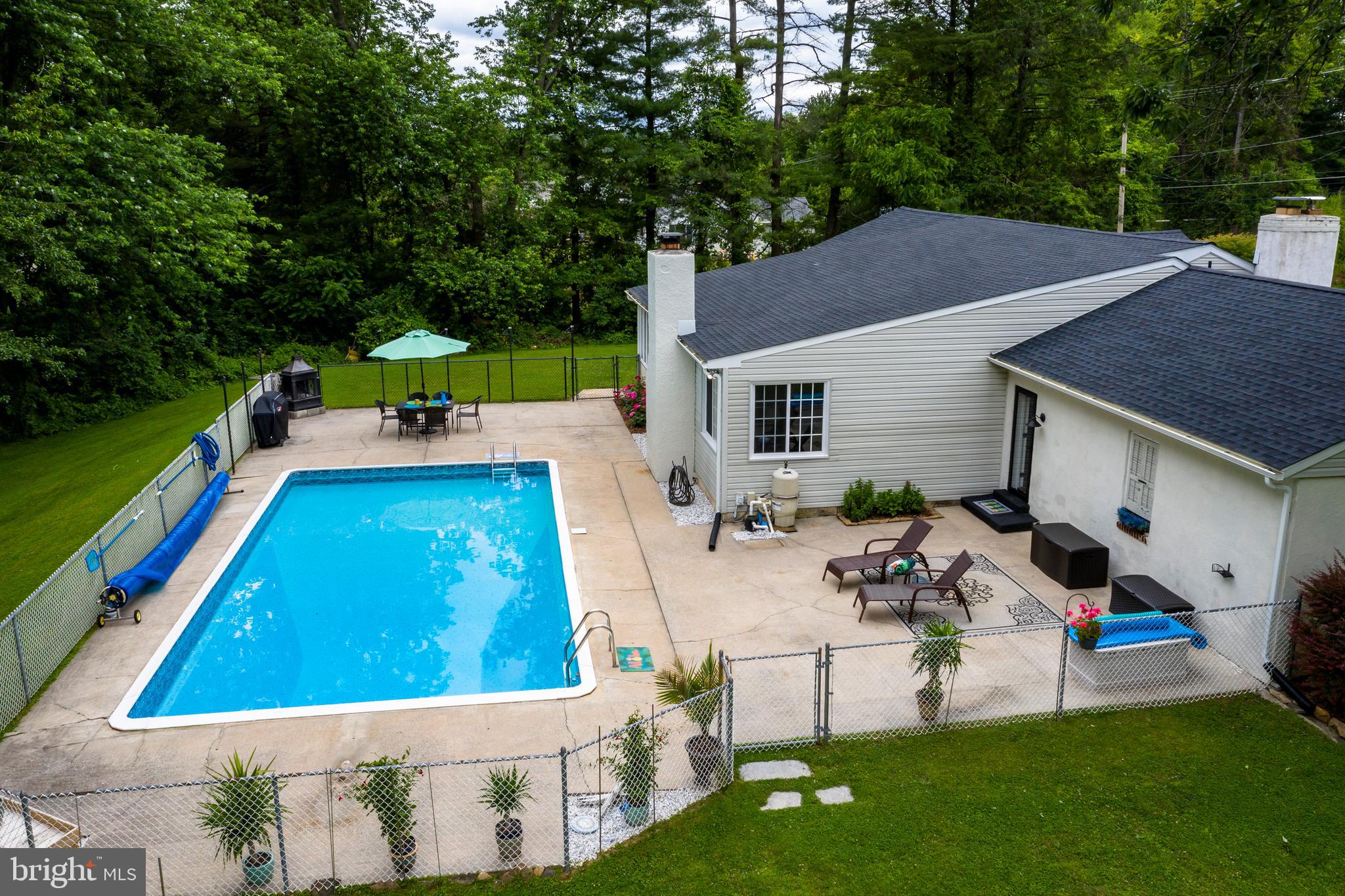 130 West Hillendale Road Kennett Square, PA 19348 - Photo 46 of 53 Swimming Pool