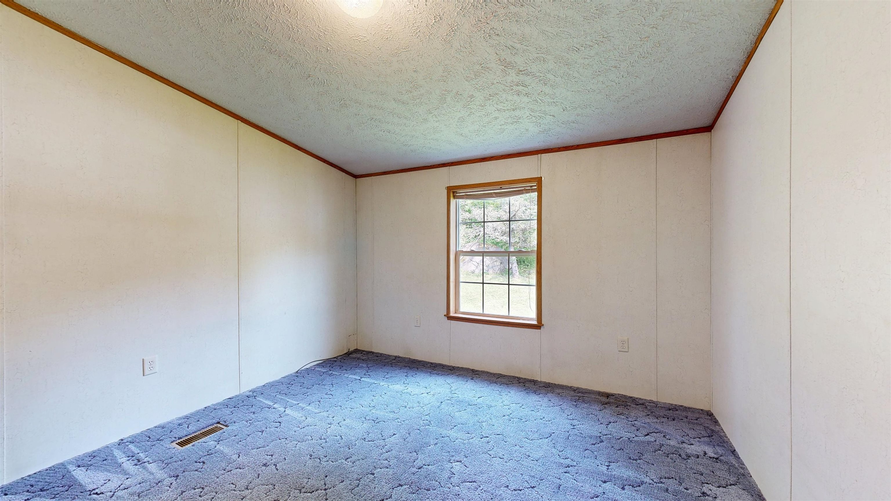 686 Highway 15 Underhill, VT 05489 - Photo 13 of 24