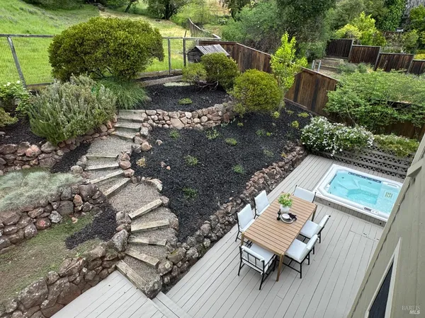 $1,468,000 | 493 Fieldstone Drive, Novato, CA 94945