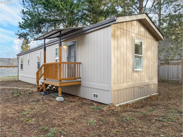 $240,000 | 2696 Southeast Palmquist Road, Gresham, OR 97080