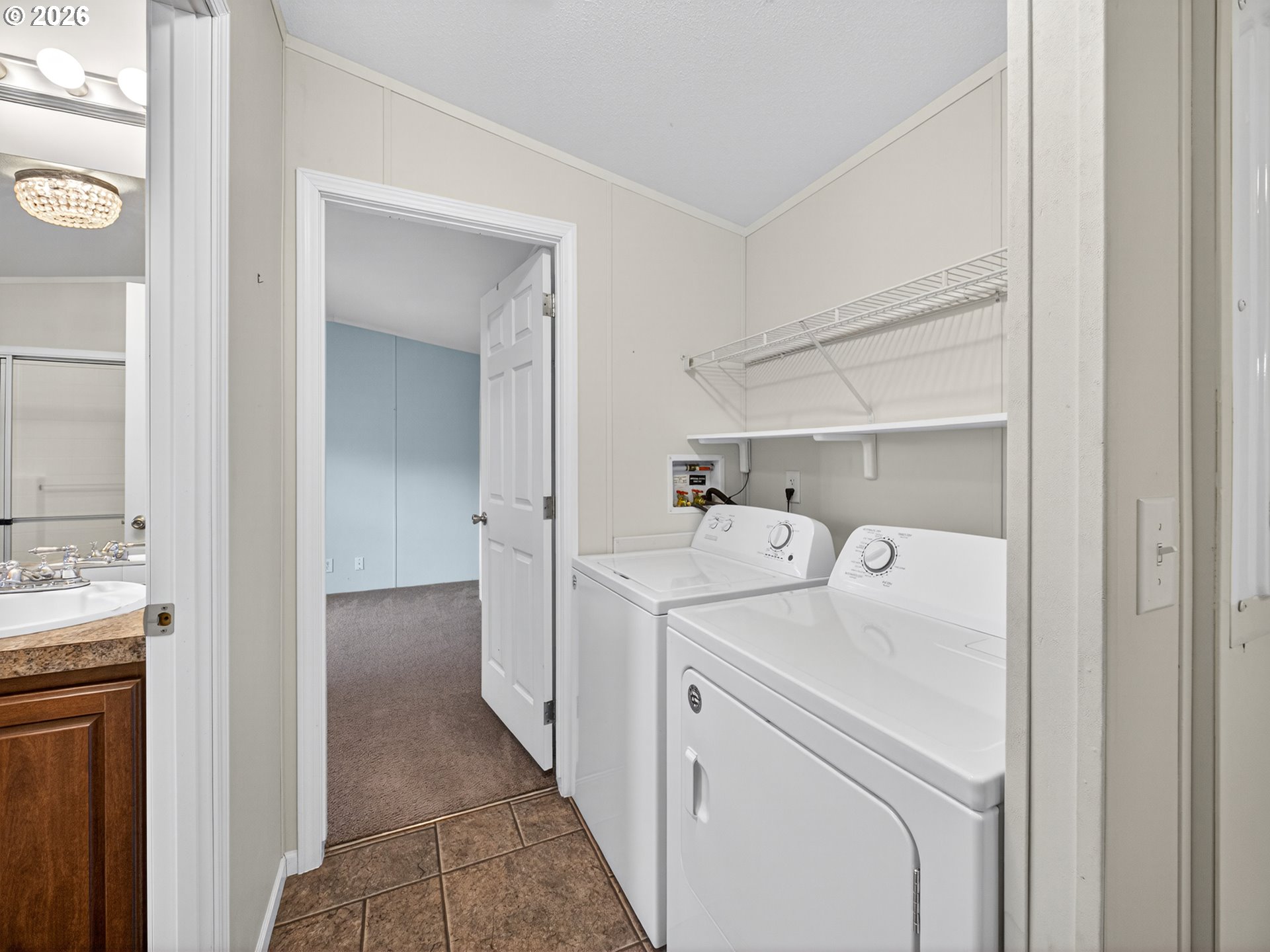 2696 Southeast Palmquist Road Gresham, OR 97080 - Photo 8 of 16