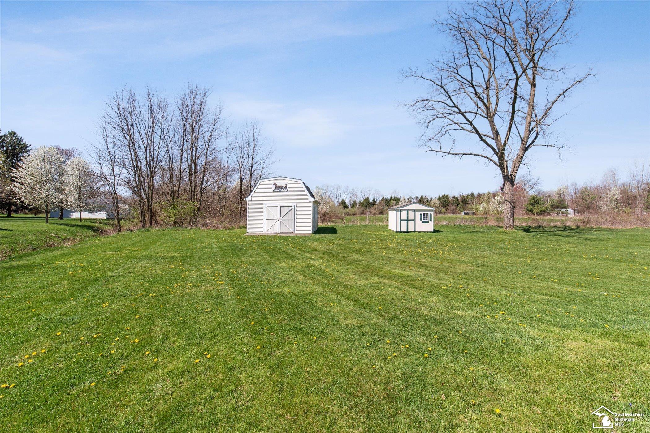 9661 Crabb Road Temperance, MI 48182 - Photo 26 of 30