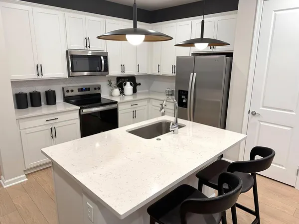 $2,500 | 271 Southwest Sally Way, Stuart, FL 34997