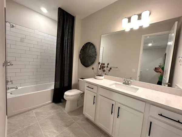 $2,500 | 271 Southwest Sally Way, Stuart, FL 34997