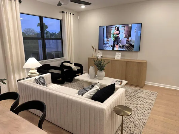 $2,500 | 271 Southwest Sally Way, Stuart, FL 34997