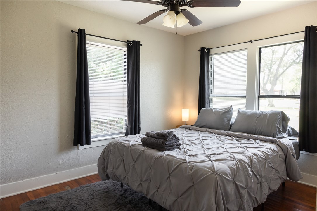 1902 Miller Avenue Bryan, TX 77801 - Photo 18 of 45 a bed sitting in a bedroom next to a window