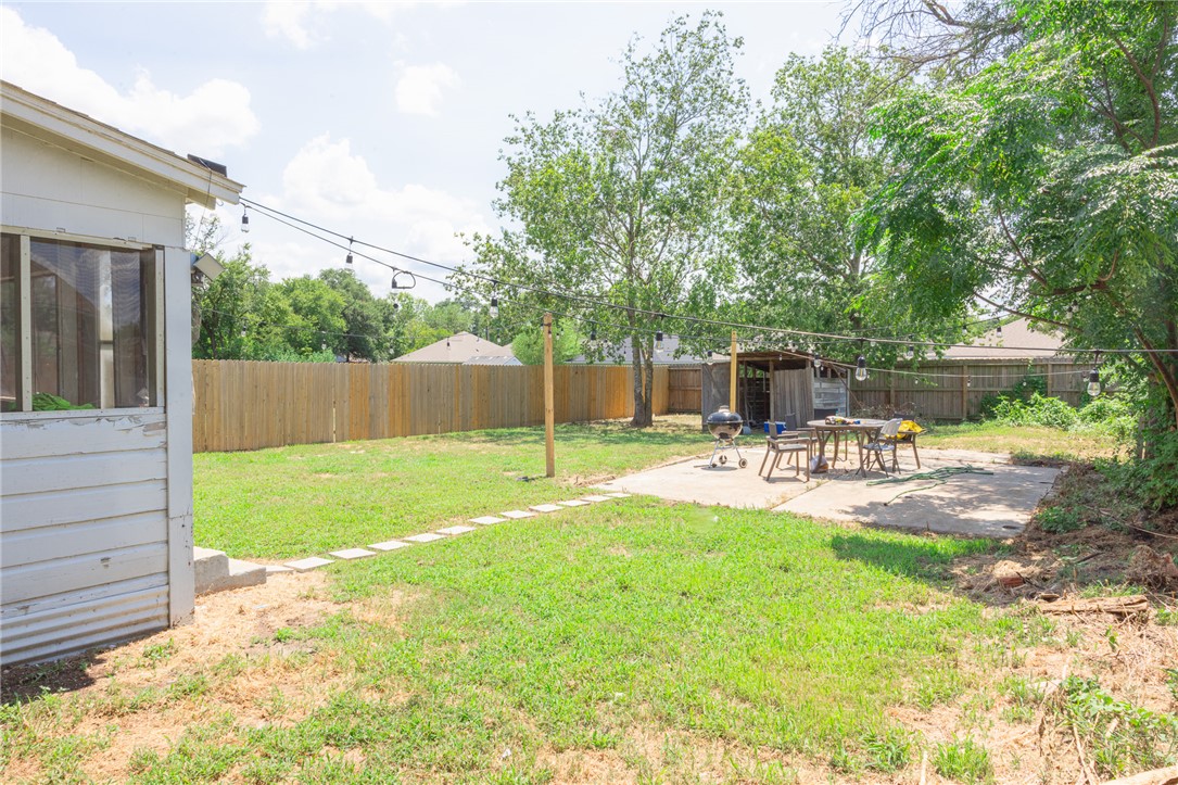 1902 Miller Avenue Bryan, TX 77801 - Photo 37 of 45 a swimming pool with outdoor seating and yard