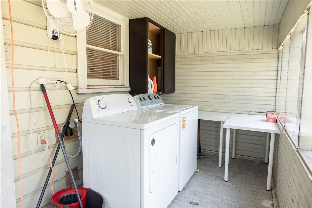 1902 Miller Avenue Bryan, TX 77801 - Photo 45 of 45 a utility room with dryer and washer