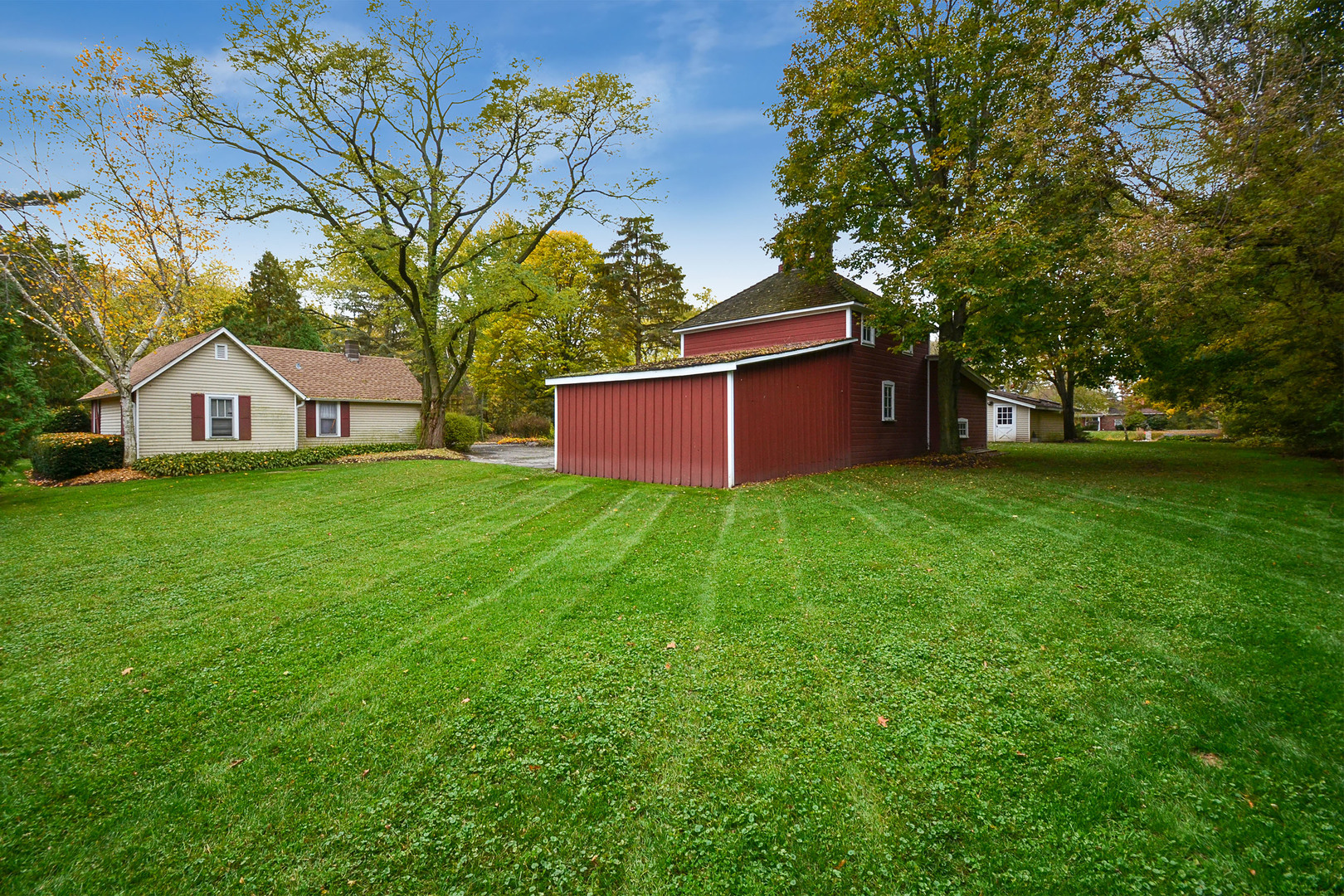 1940 Palatine Road Inverness, IL 60067 - Photo 6 of 7
