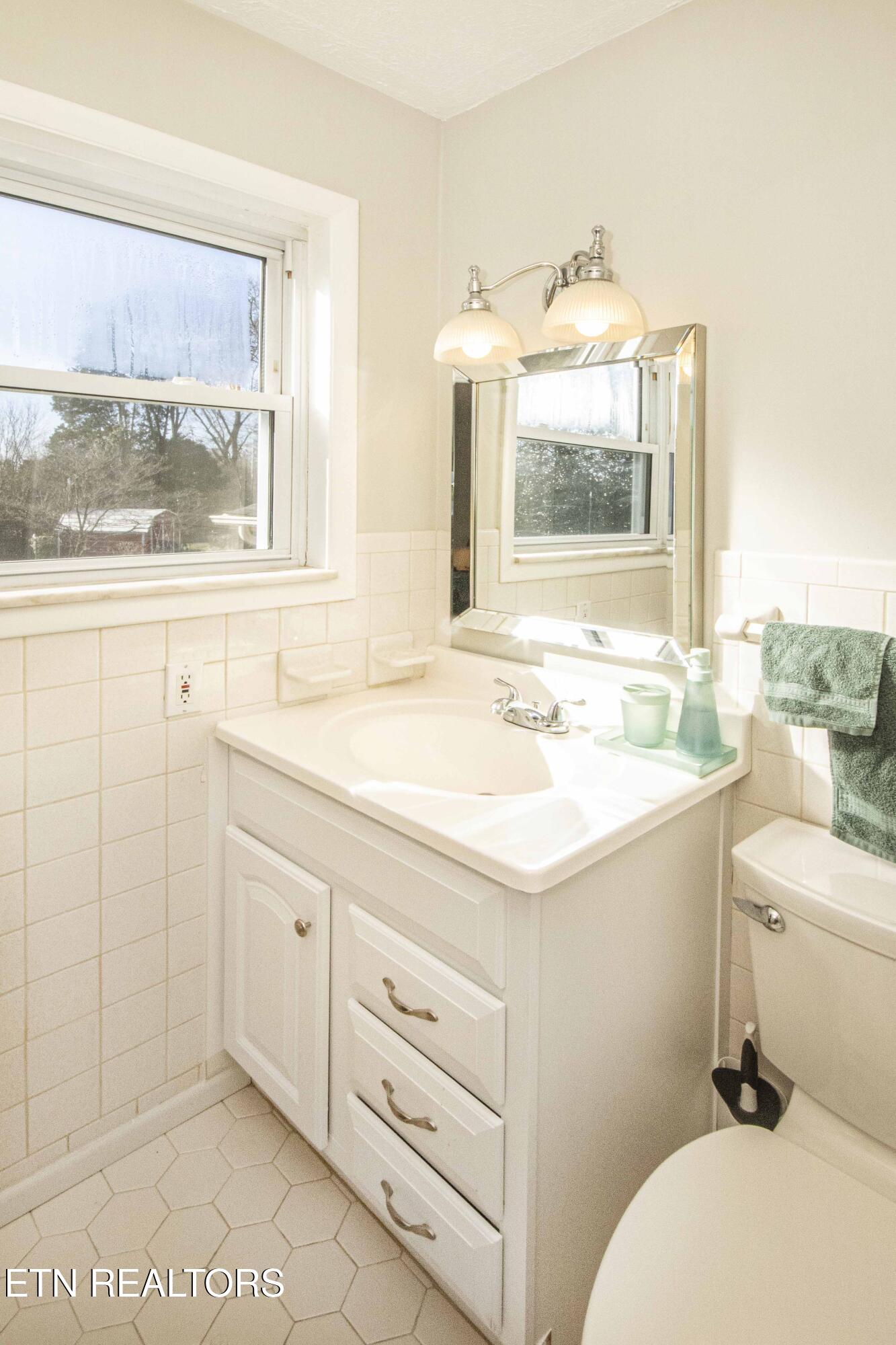 117 Gayle Road Southwest Knoxville, TN 37922 - Photo 22 of 40 V19A7195