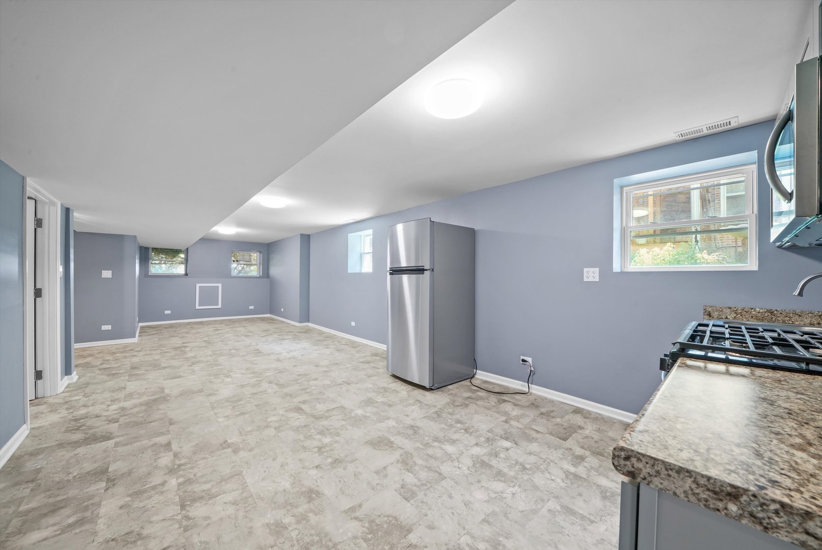 2906 North Harding Avenue Chicago, IL 60618 - Photo 18 of 29 a view of a storage & utility room