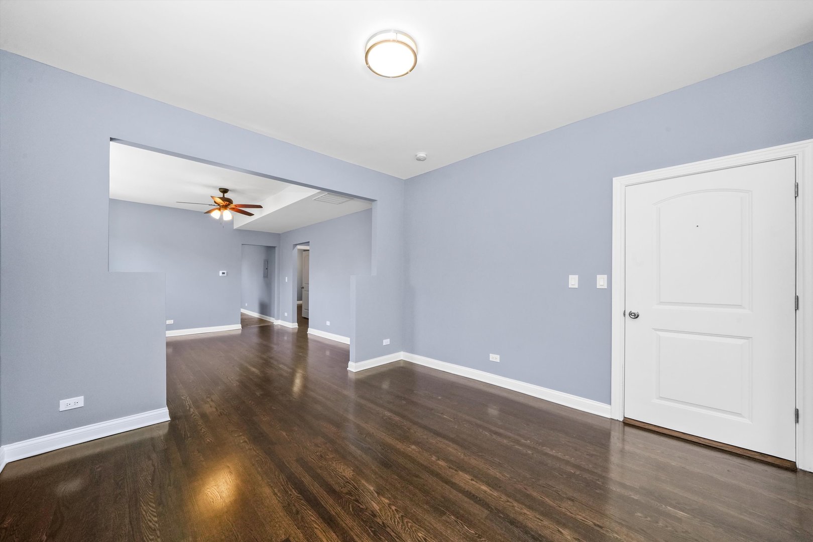 2906 North Harding Avenue Chicago, IL 60618 - Photo 22 of 29 a view of empty room with wooden floor