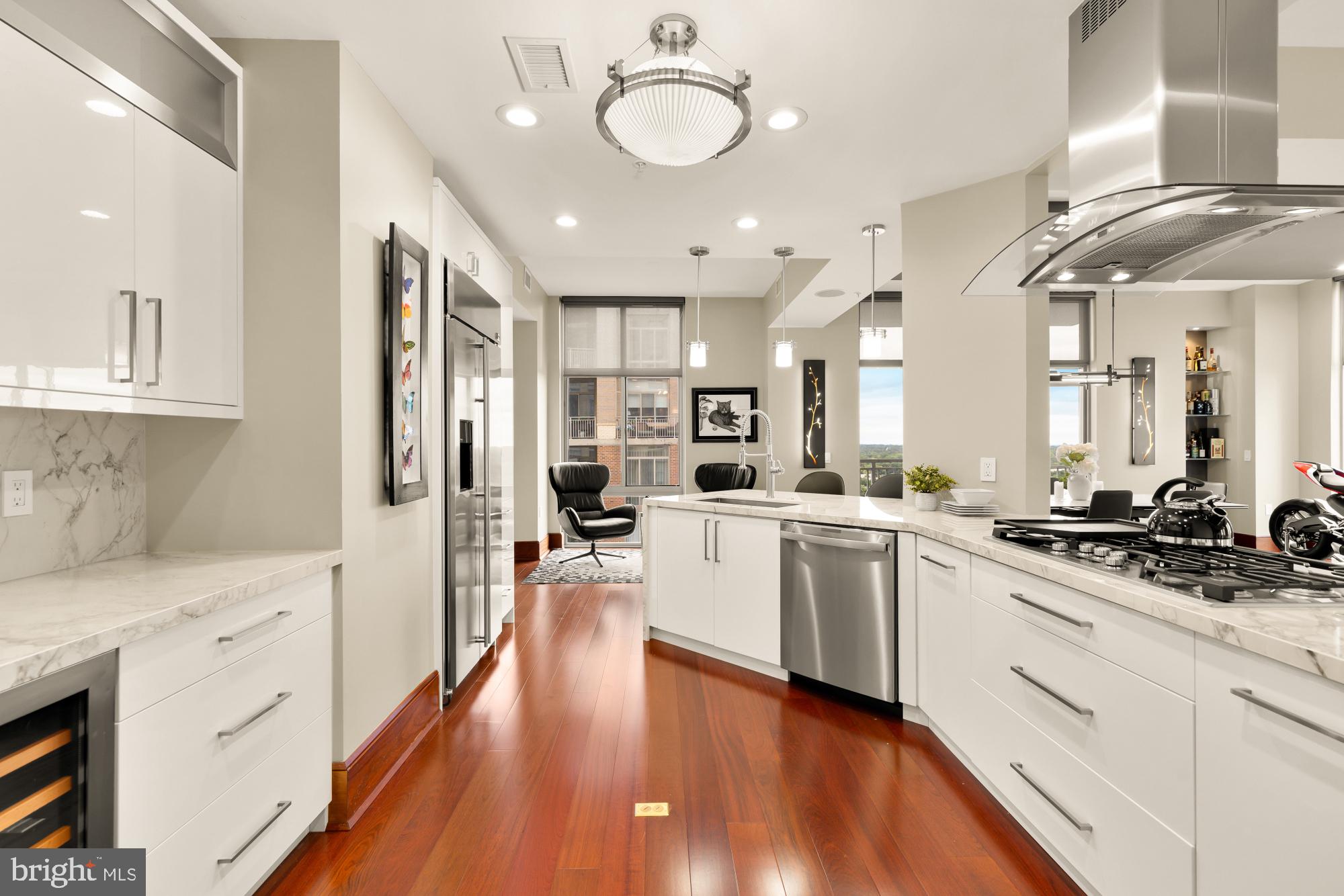 11990 Market Street, Unit 1815 Reston, VA 20190 - Photo 9 of 48 Gallery Image 9