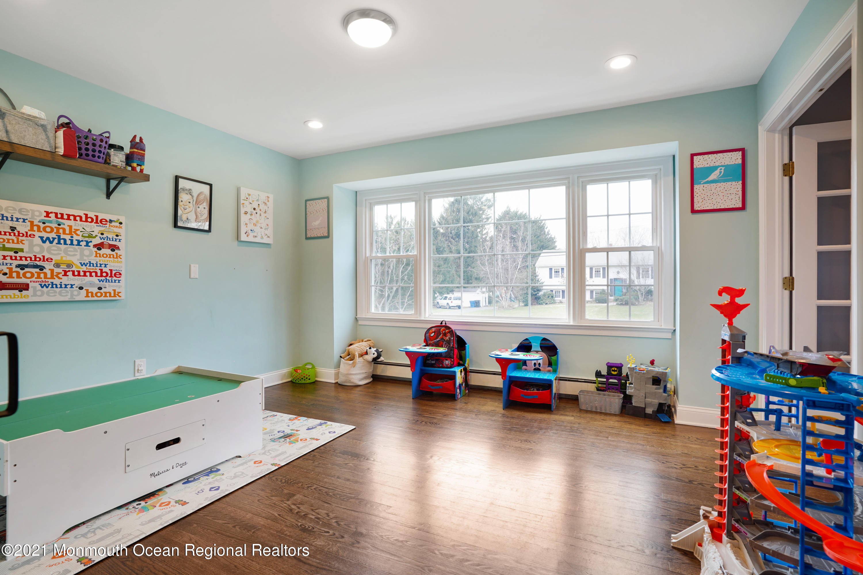 30 Cardinal Road Middletown, NJ 07748 - Photo 19 of 39 VMD_021