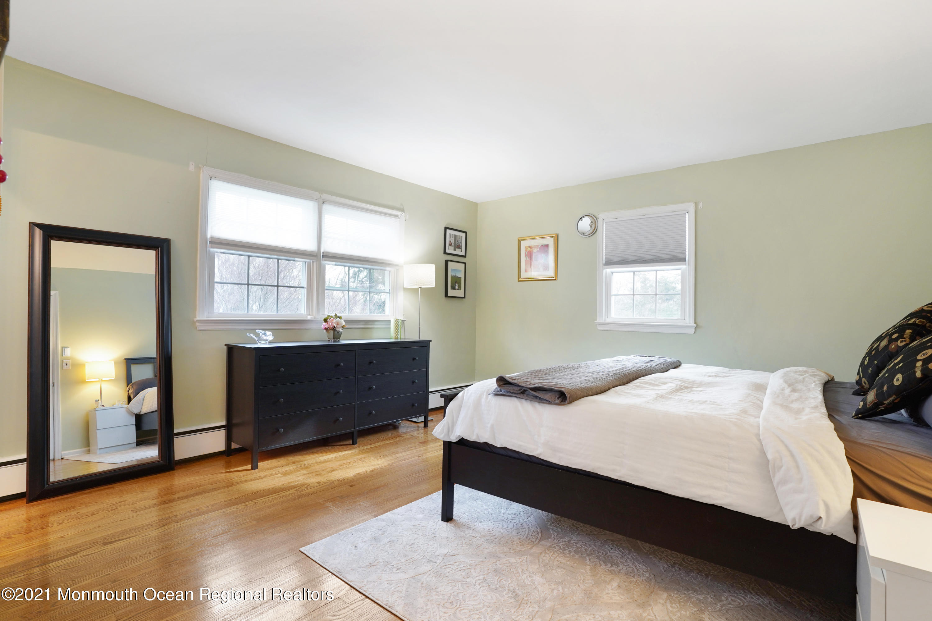 30 Cardinal Road Middletown, NJ 07748 - Photo 22 of 39 VMD_041