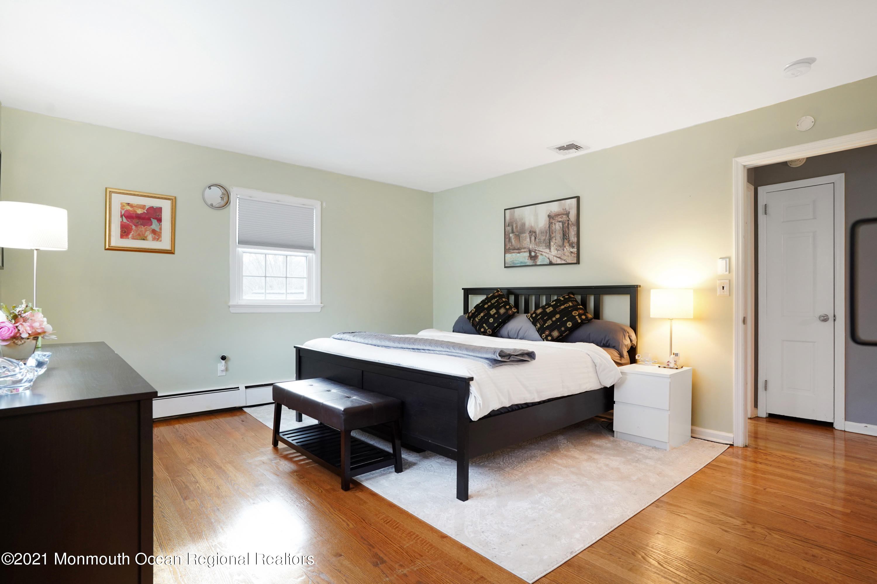 30 Cardinal Road Middletown, NJ 07748 - Photo 24 of 39 VMD_042