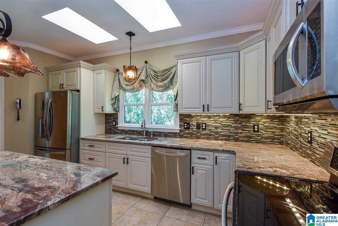 912 Linkside Way Birmingham, AL 35242 - Photo 32 of 49