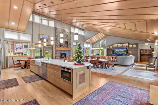 $2,350,000 | 9641 Easy Street, Hayden Lake, ID 83835