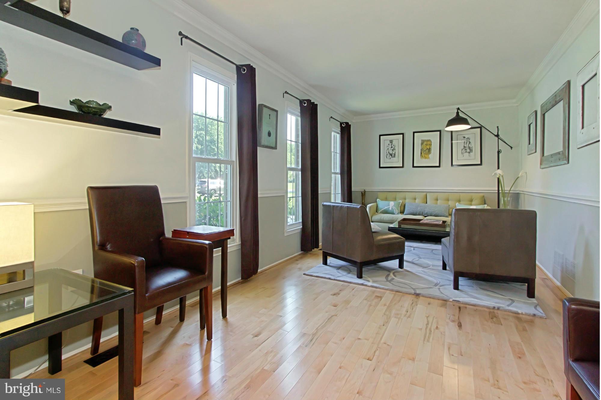 2317 Rosedown Drive Reston, VA 20191 - Photo 4 of 29 Living Room with Lots of Light