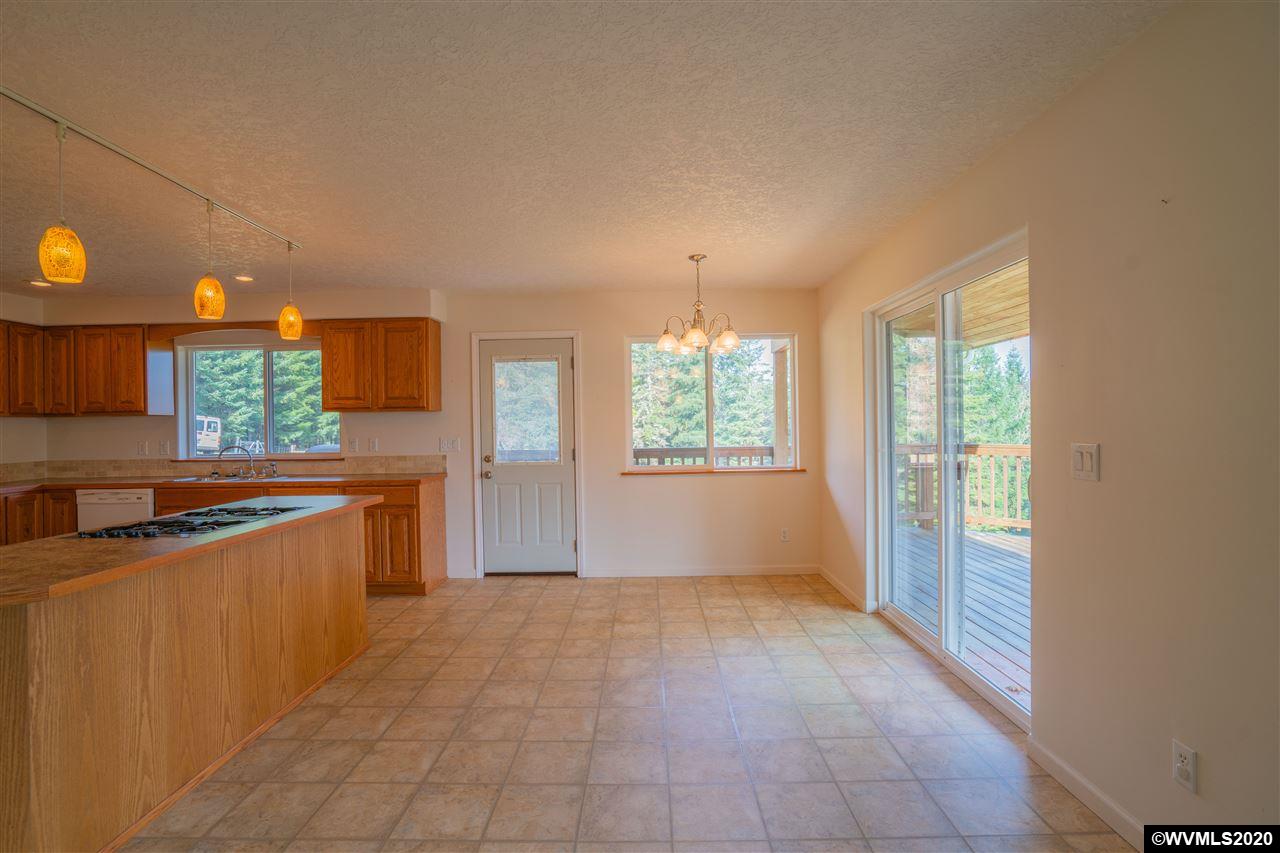 2508 Liberty Road Dallas, OR 97338 - Photo 12 of 41