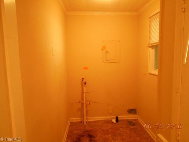 725 Old Embler Road Thomasville, NC 27360 - Photo 7 of 11 Gallery Image 7