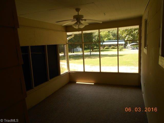 725 Old Embler Road Thomasville, NC 27360 - Photo 8 of 11 Gallery Image 8