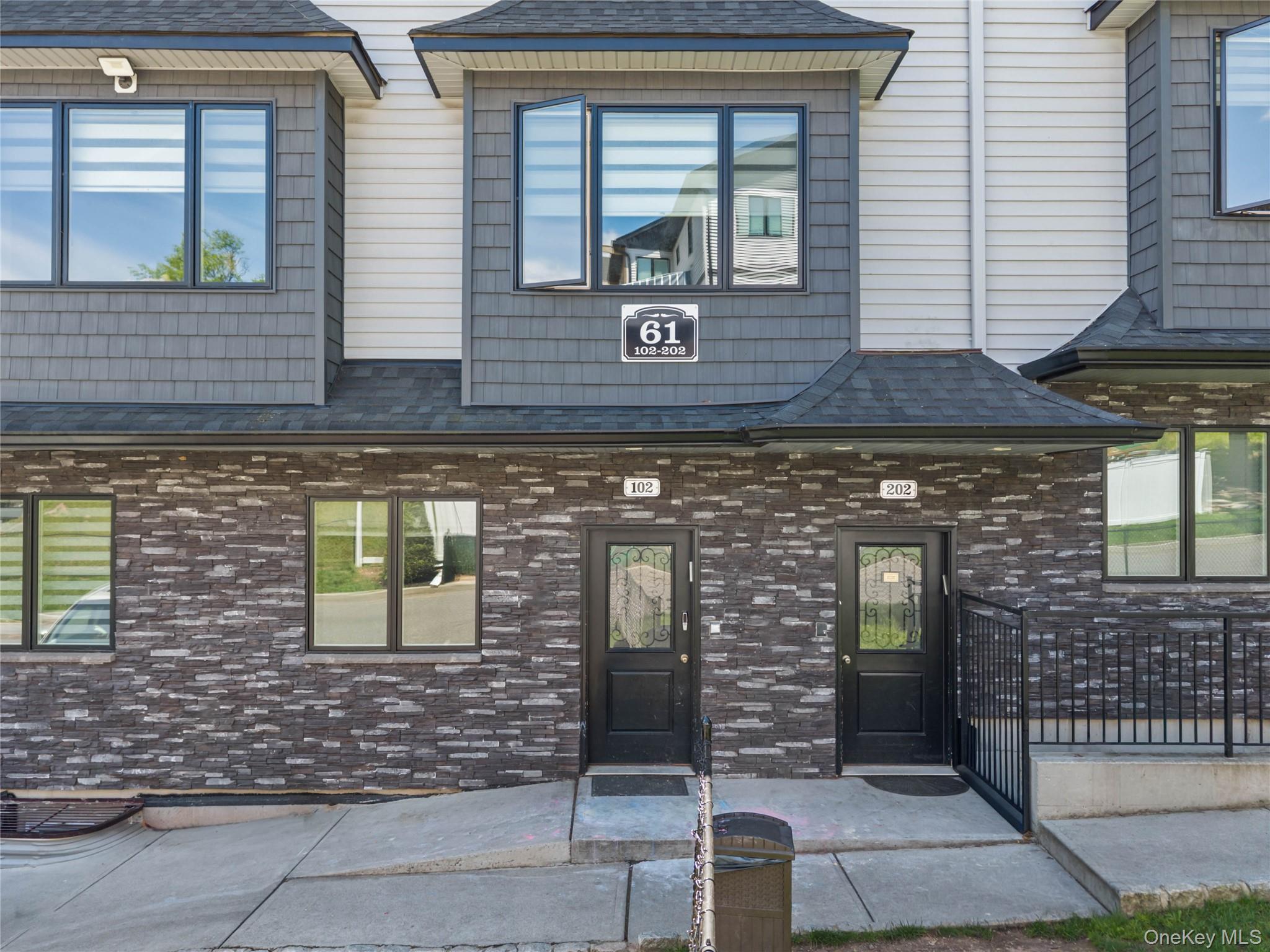 61 Blauvelt Road, Unit 102 Monsey, NY 10952 - Photo 4 of 24