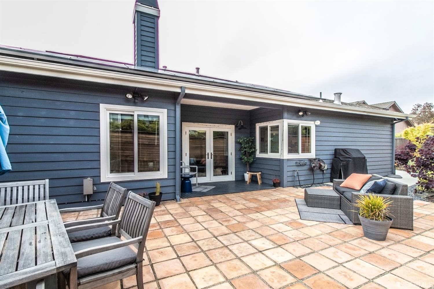 258 Marvilla Circle Pacifica, CA 94044 - Photo 25 of 32