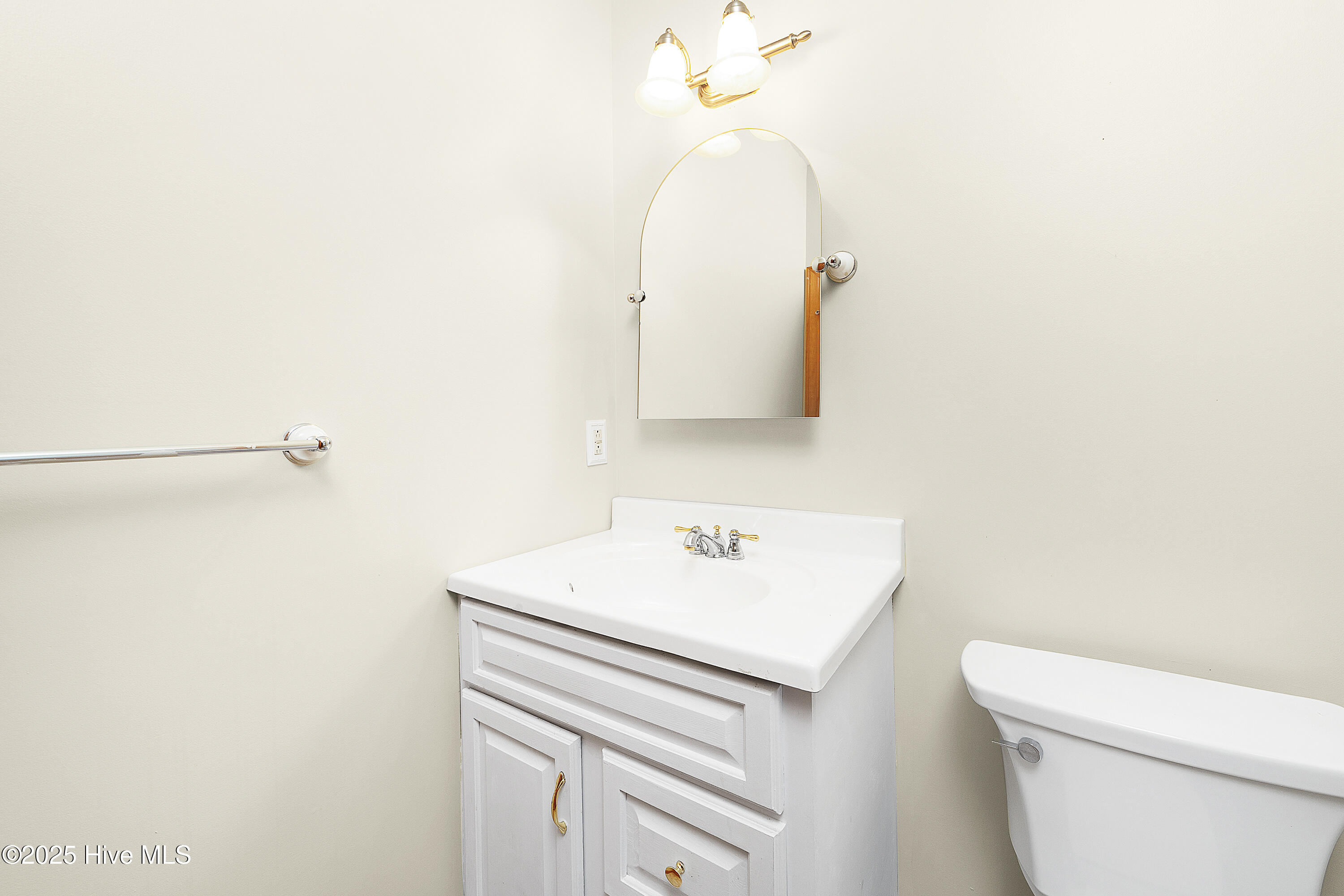 466 Bay Shores Road Merritt, NC 28556 - Photo 19 of 44 Half-Bath