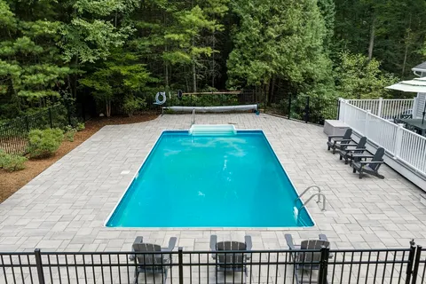 $685,000 | 180 Cedar Street, Sturbridge, MA 01566