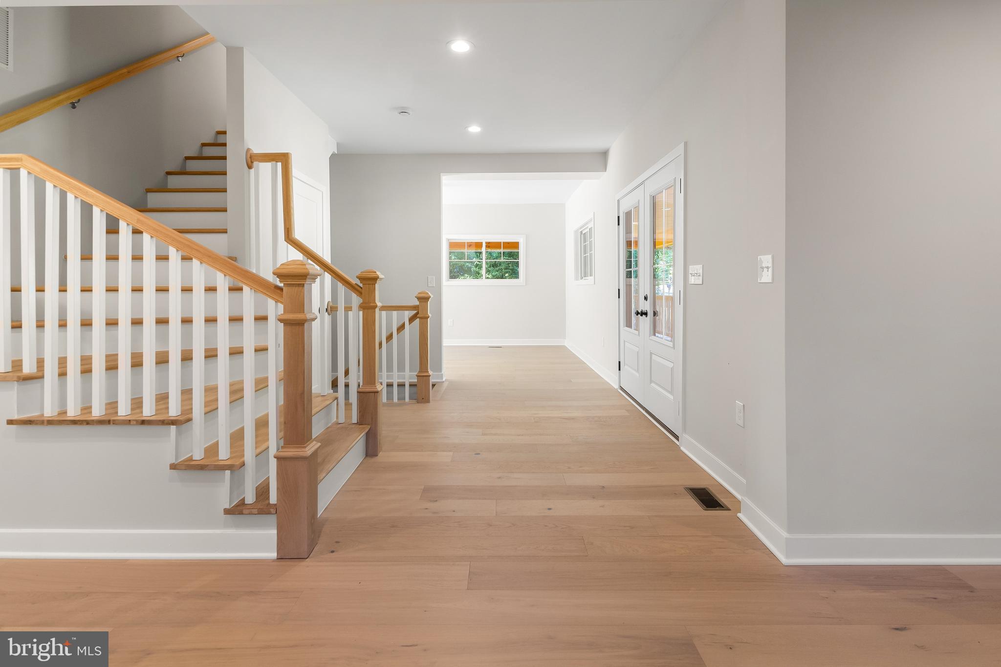 7311 Rockridge Road Baltimore, MD 21207 - Photo 5 of 23