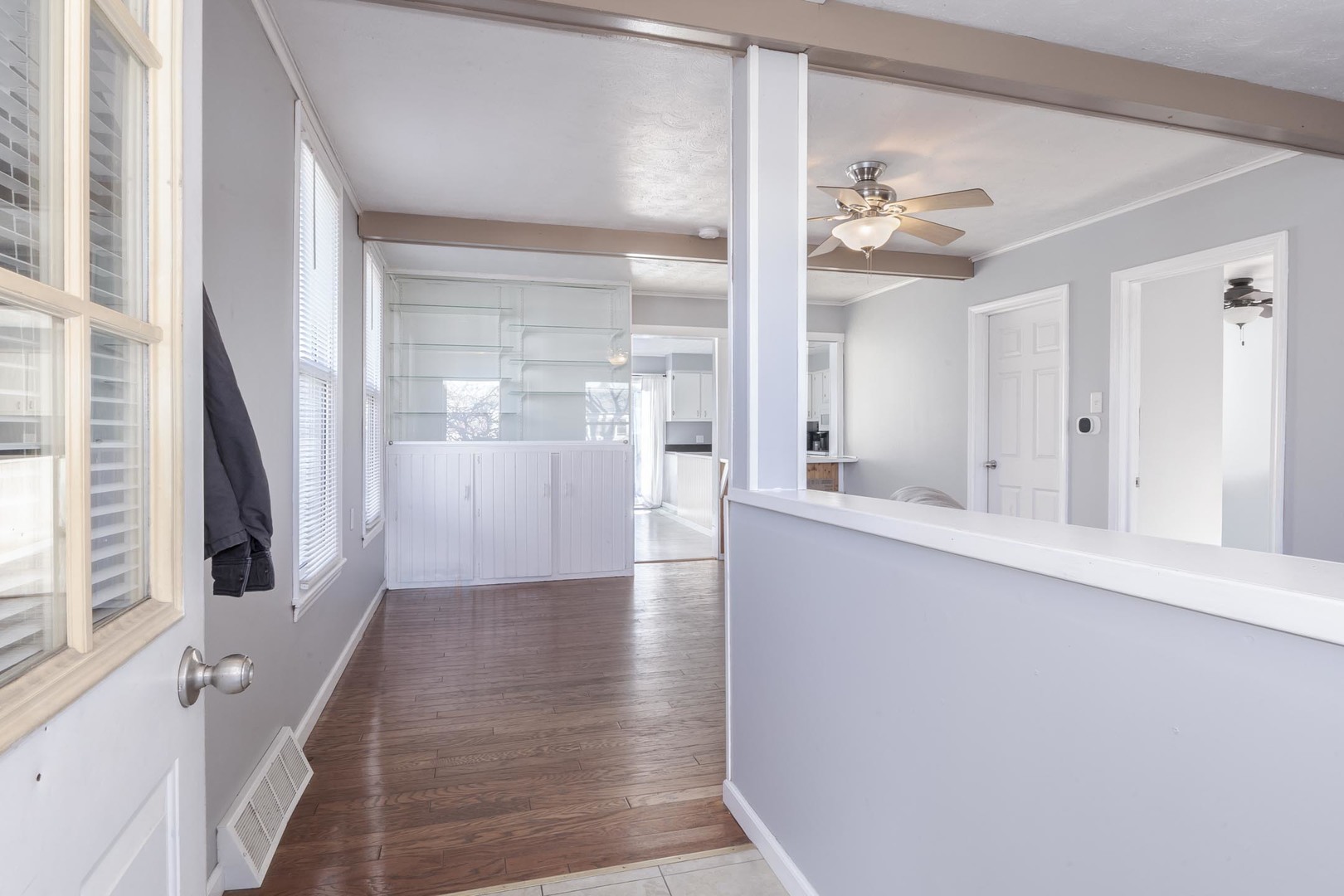 154 West Main Street El Paso, IL 61738 - Photo 4 of 29