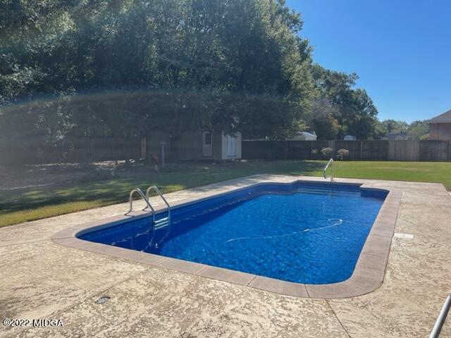 105 Habersham Lane Perry, GA 31069 - Photo 23 of 30 POOL 3
