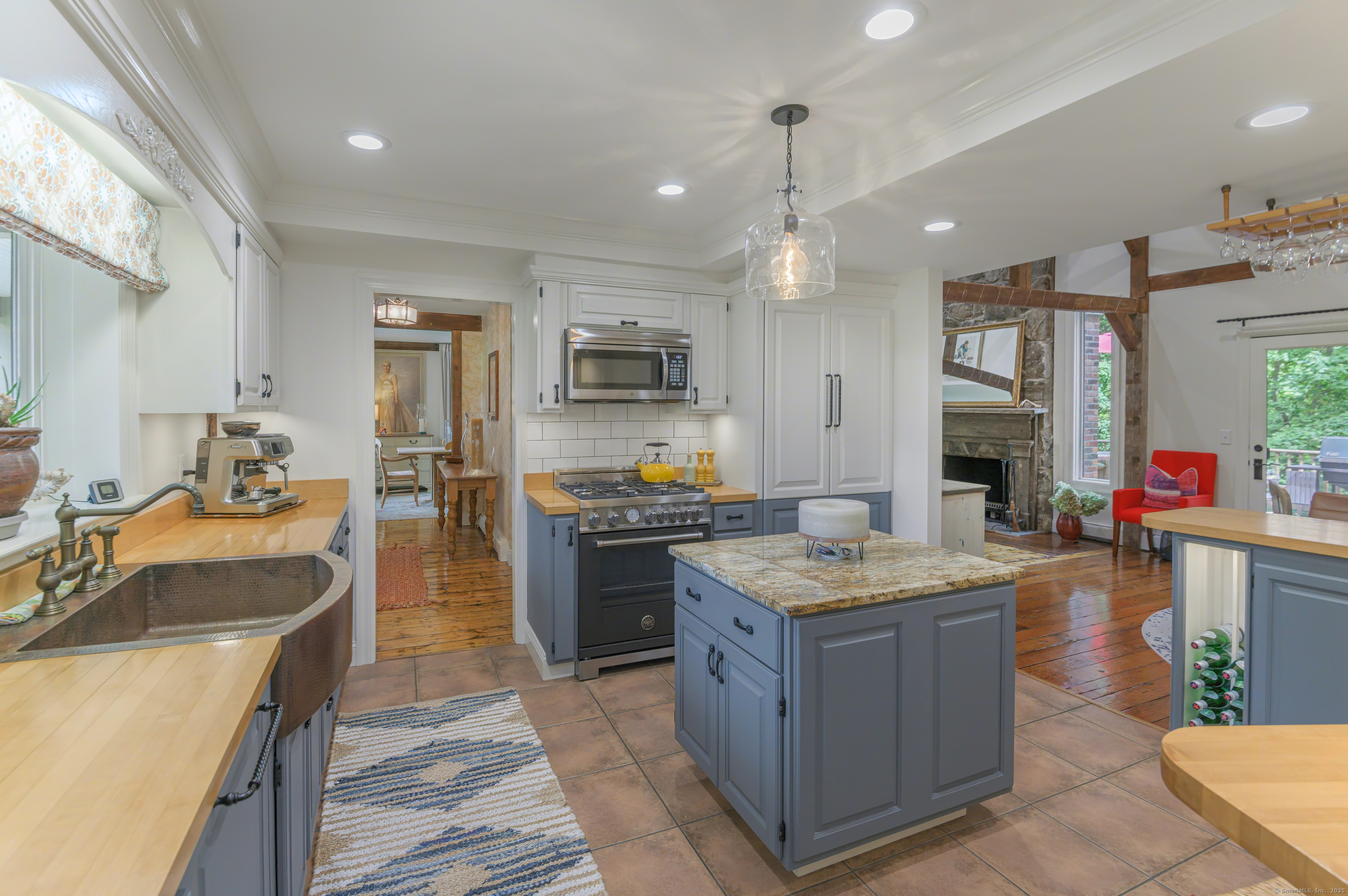 75 St Johns Road Ridgefield, CT 06877 - Photo 14 of 40