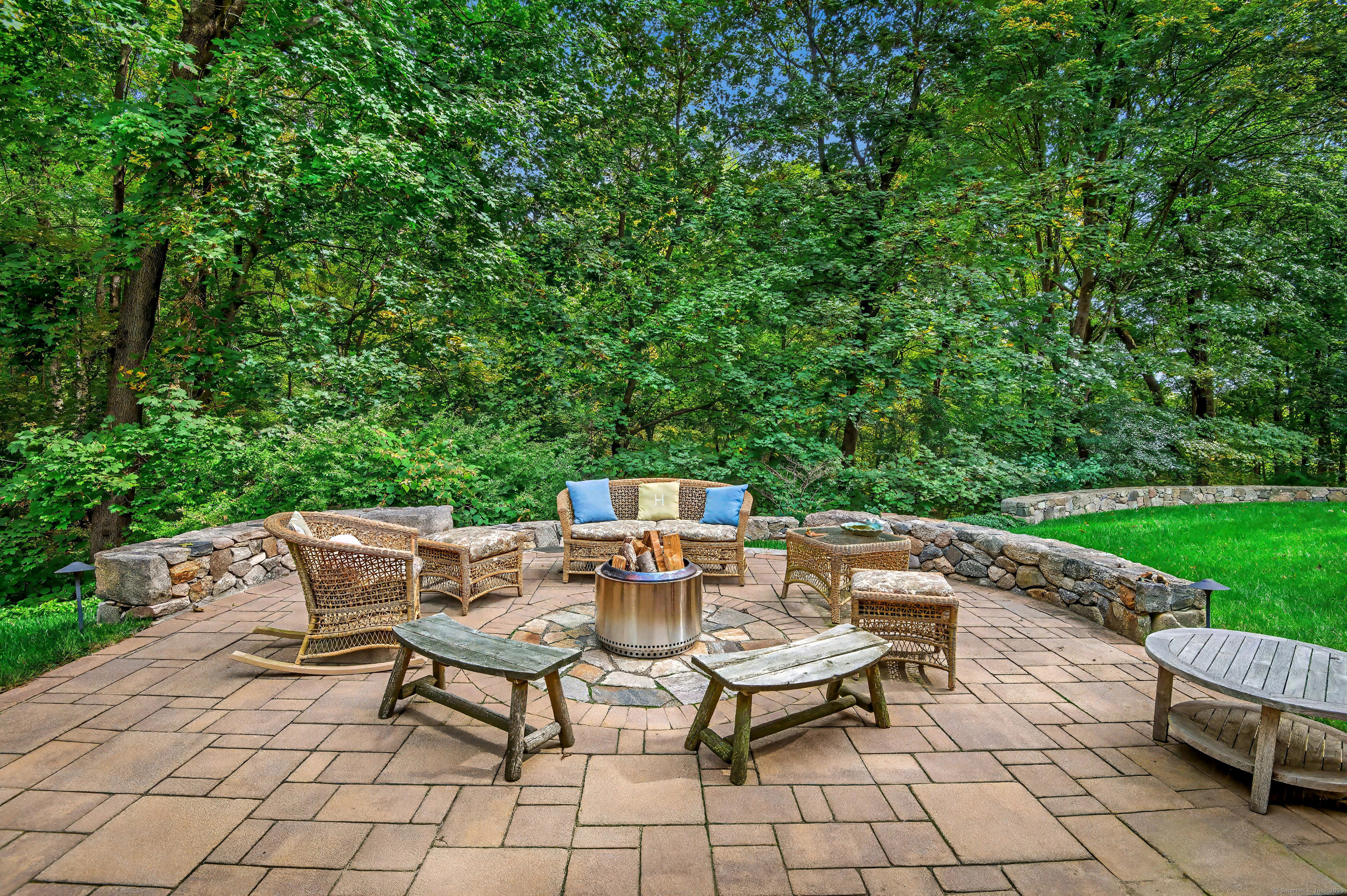 75 St Johns Road Ridgefield, CT 06877 - Photo 31 of 40