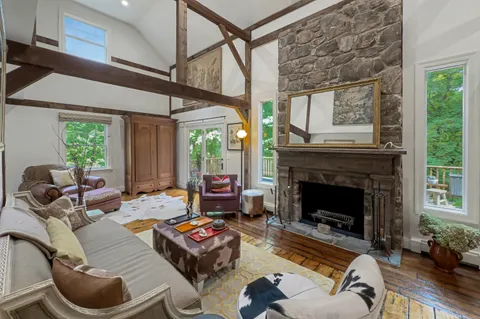 $1,325,000 | 75 St Johns Road, Ridgefield, CT 06877