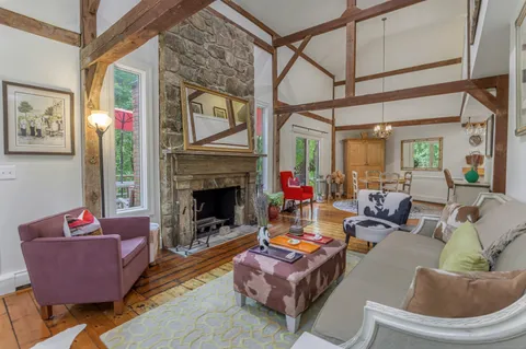 $1,325,000 | 75 St Johns Road, Ridgefield, CT 06877