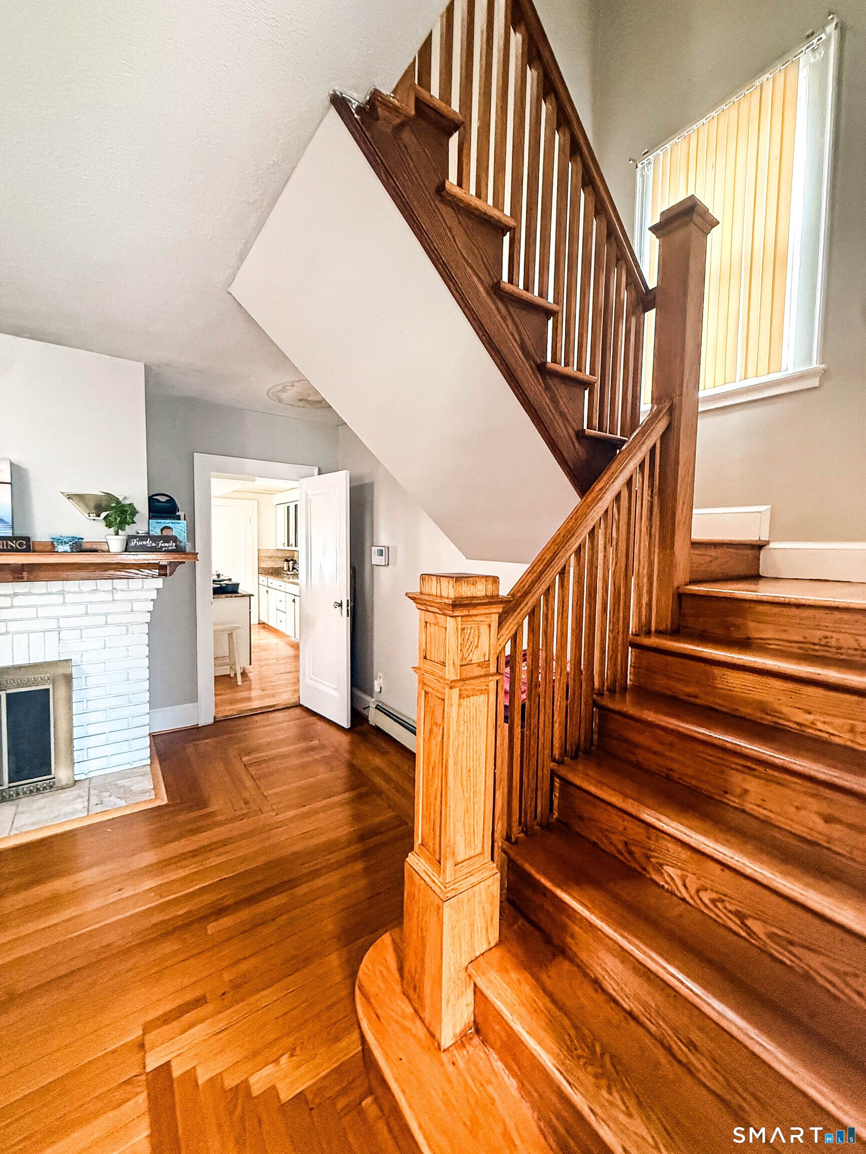 38 Grandview Avenue Hamden, CT 06514 - Photo 11 of 40