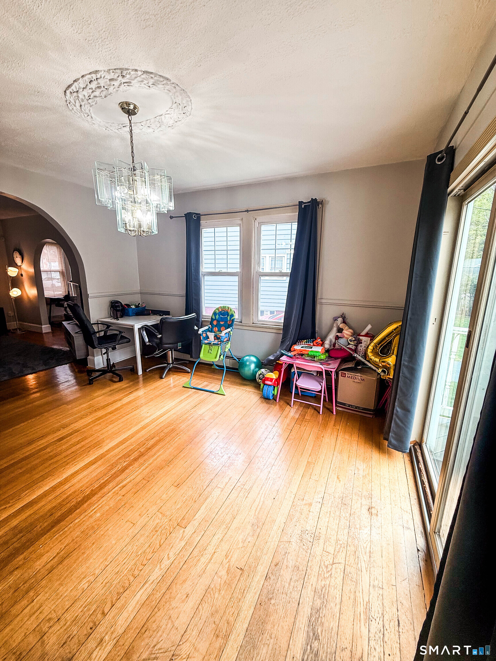 38 Grandview Avenue Hamden, CT 06514 - Photo 16 of 40