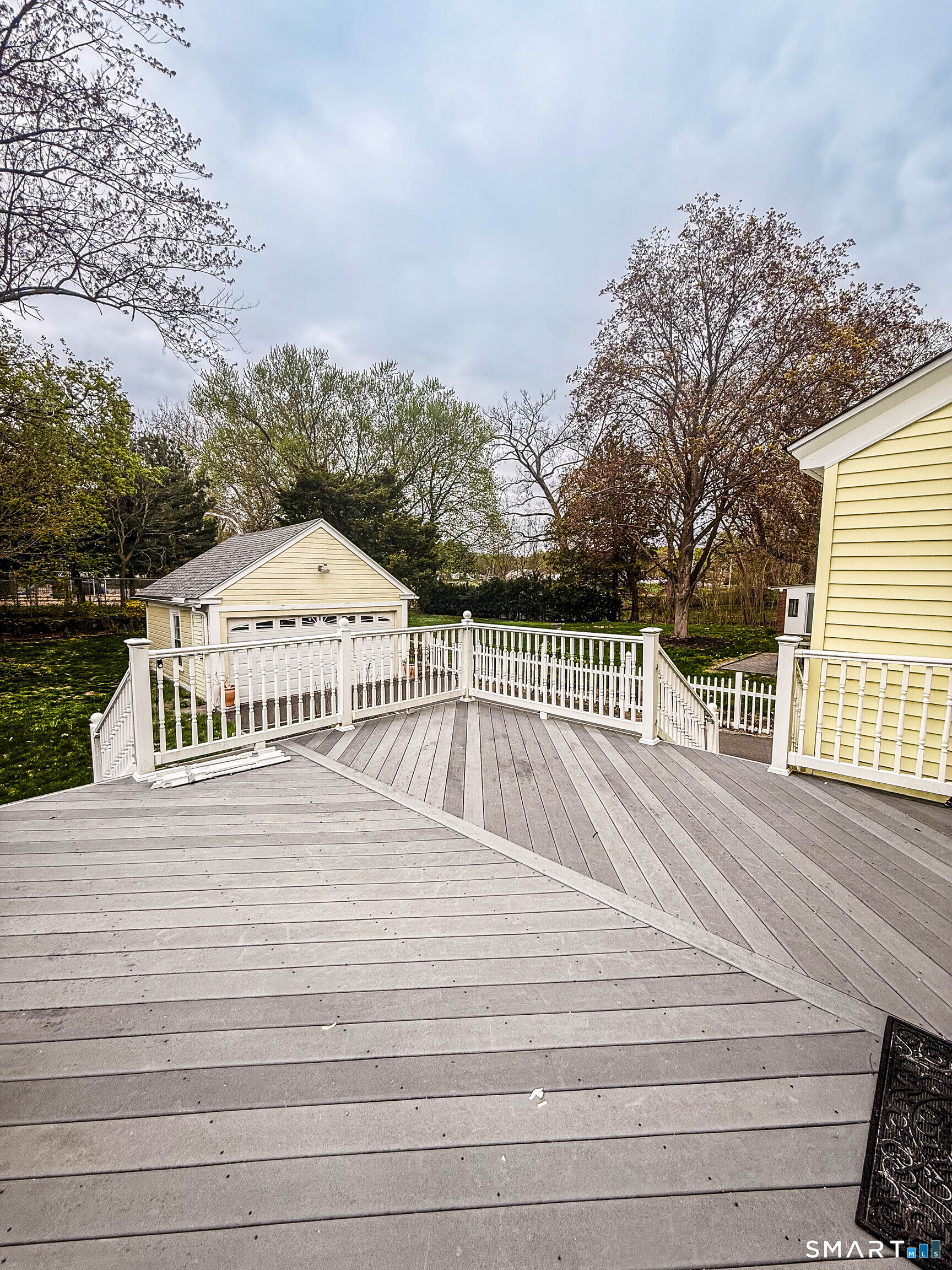 38 Grandview Avenue Hamden, CT 06514 - Photo 19 of 40