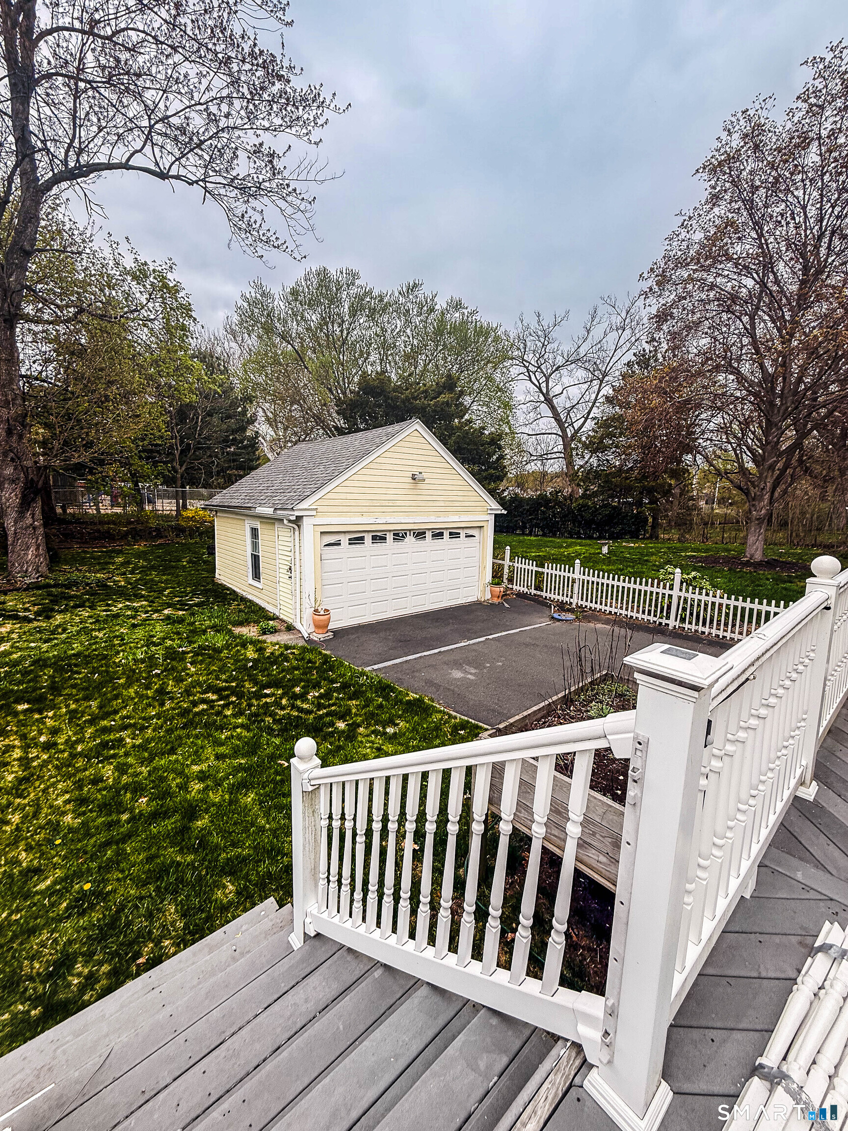 38 Grandview Avenue Hamden, CT 06514 - Photo 20 of 40