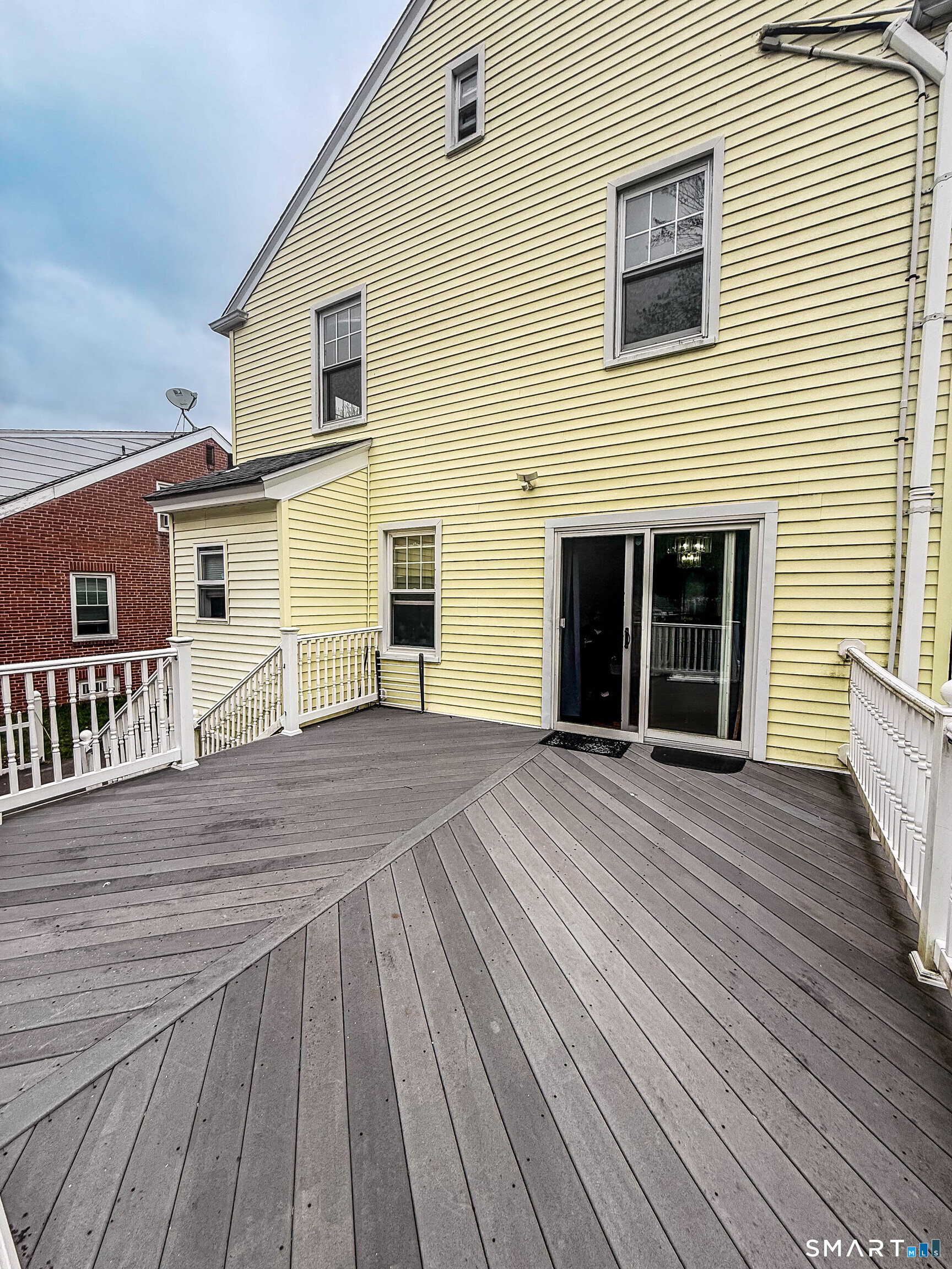 38 Grandview Avenue Hamden, CT 06514 - Photo 21 of 40