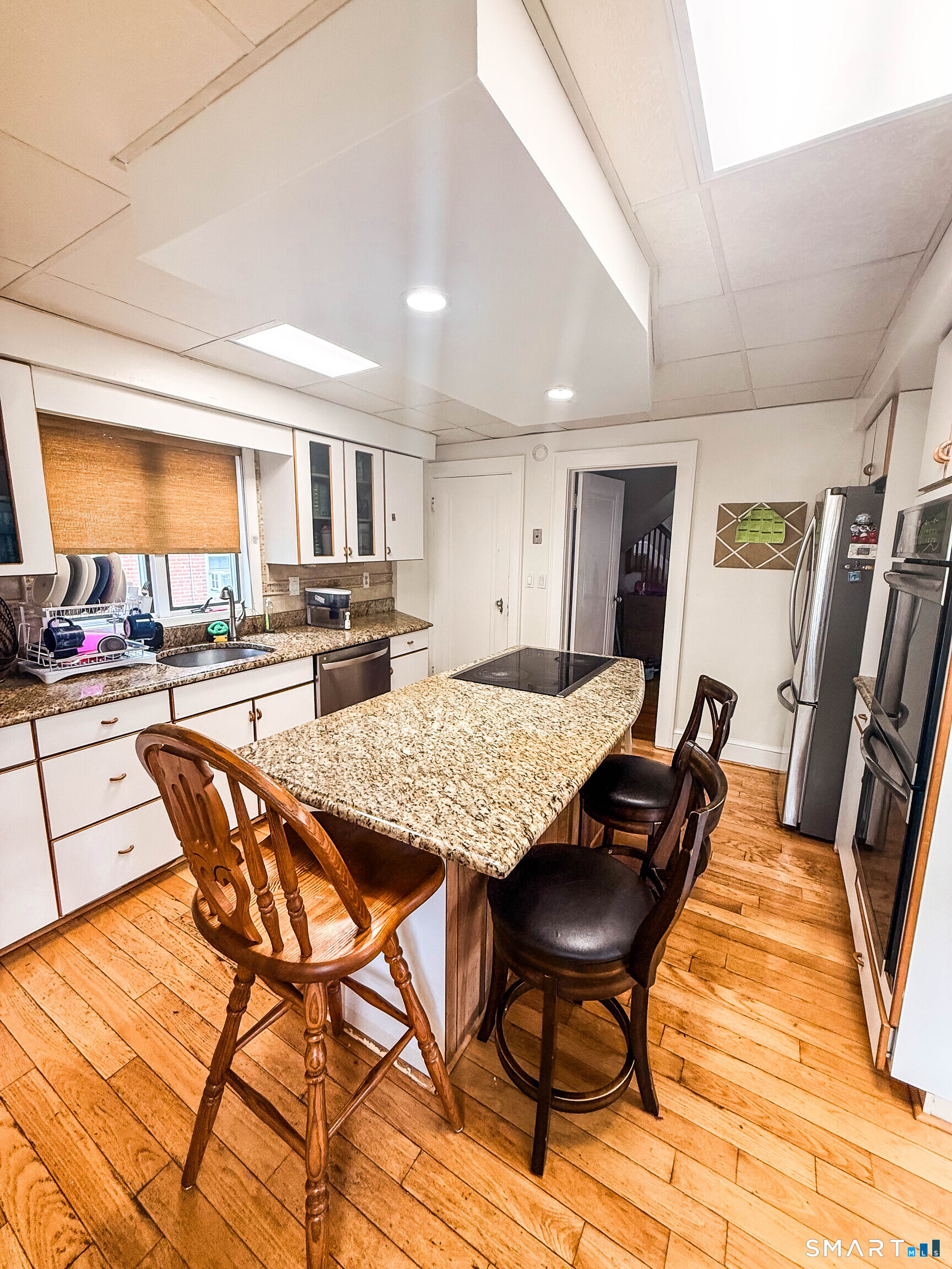 38 Grandview Avenue Hamden, CT 06514 - Photo 24 of 40