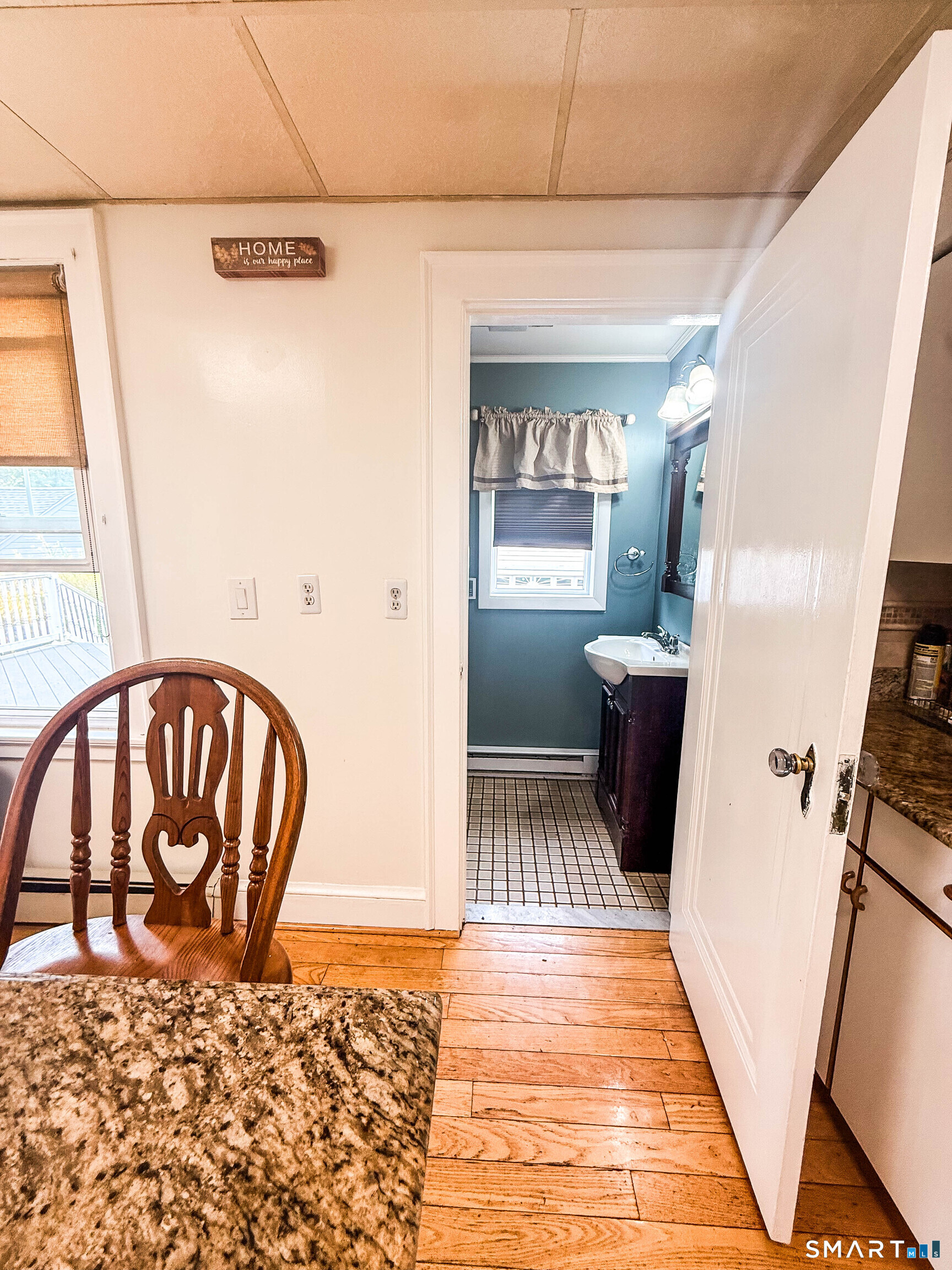 38 Grandview Avenue Hamden, CT 06514 - Photo 26 of 40